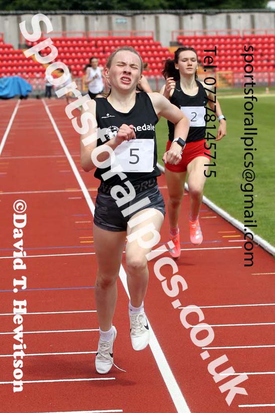 800 metres, 2021 Northumberland, Durham and Cleveland Schools. Photo: David T. Hewitson/Sports for All Pics